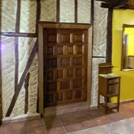 El Senorio 3*