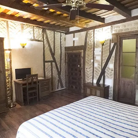 El Senorio 3*