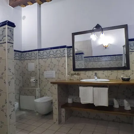 El Senorio 3*